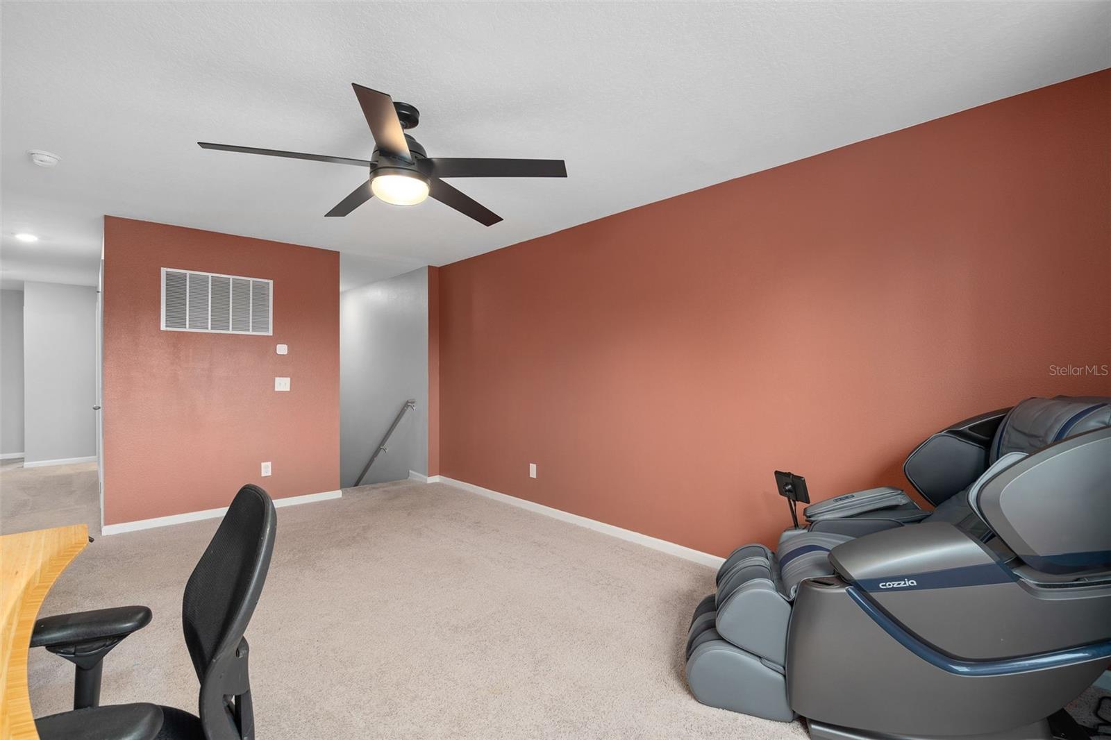 Image 21 of 40 For 2336 Litchfield Loop