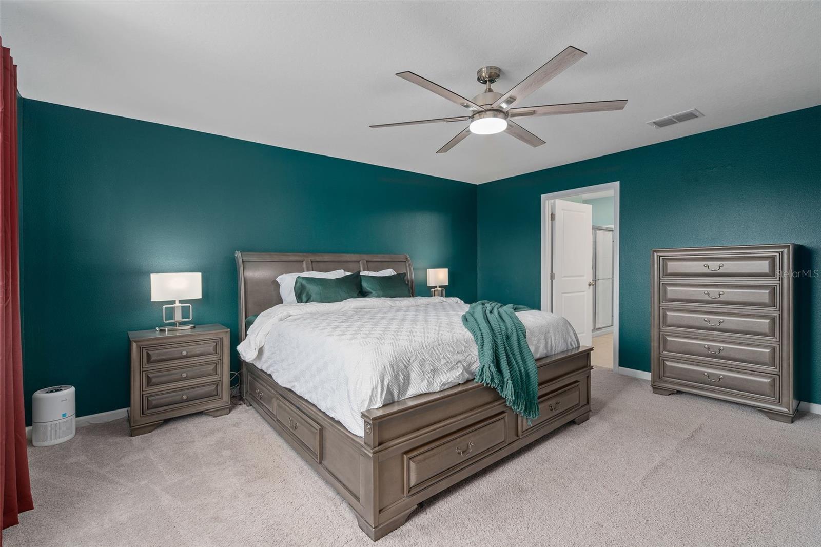 Image 24 of 40 For 2336 Litchfield Loop