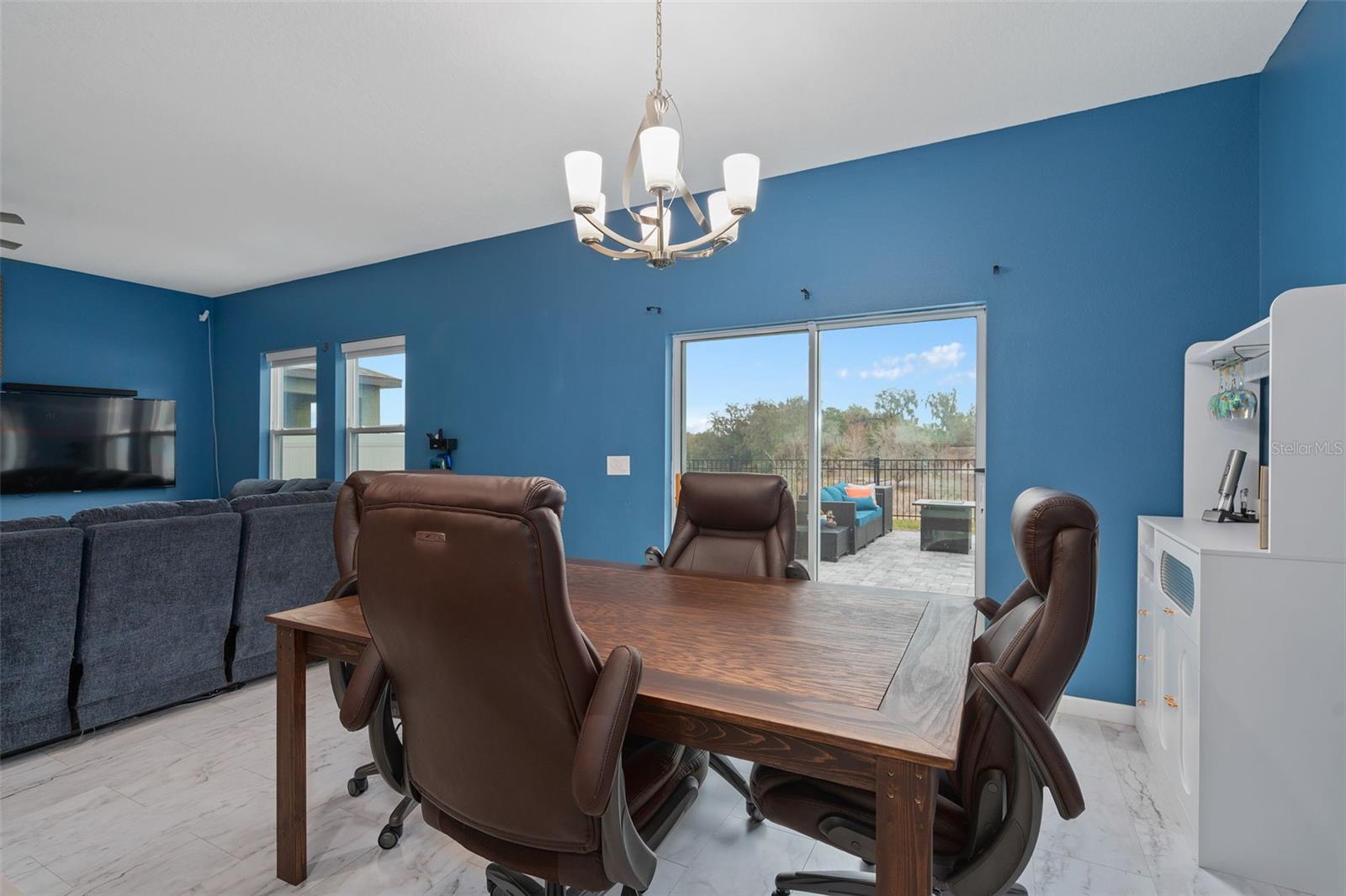 Image 31 of 40 For 2336 Litchfield Loop