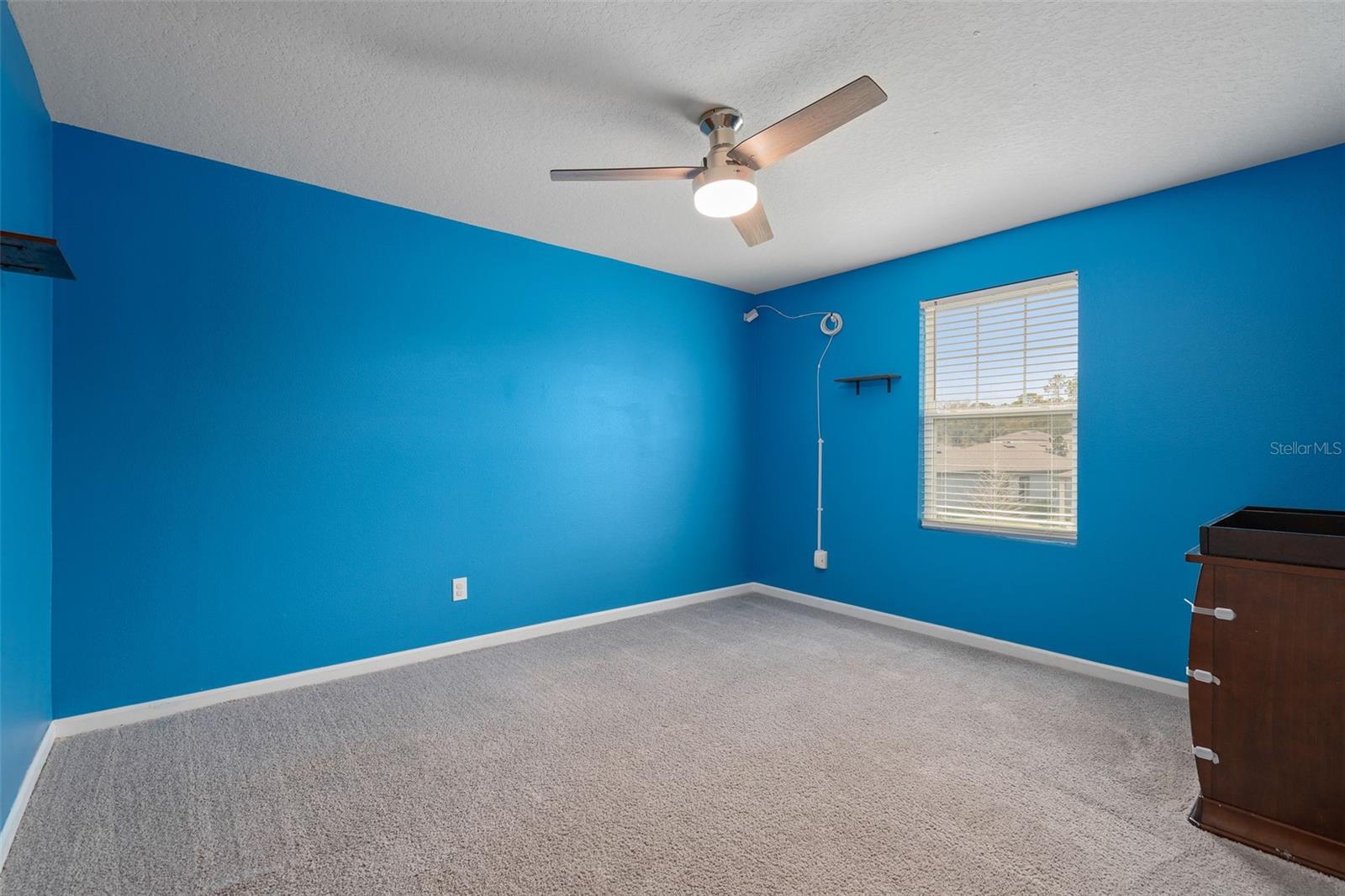 Image 33 of 40 For 2336 Litchfield Loop