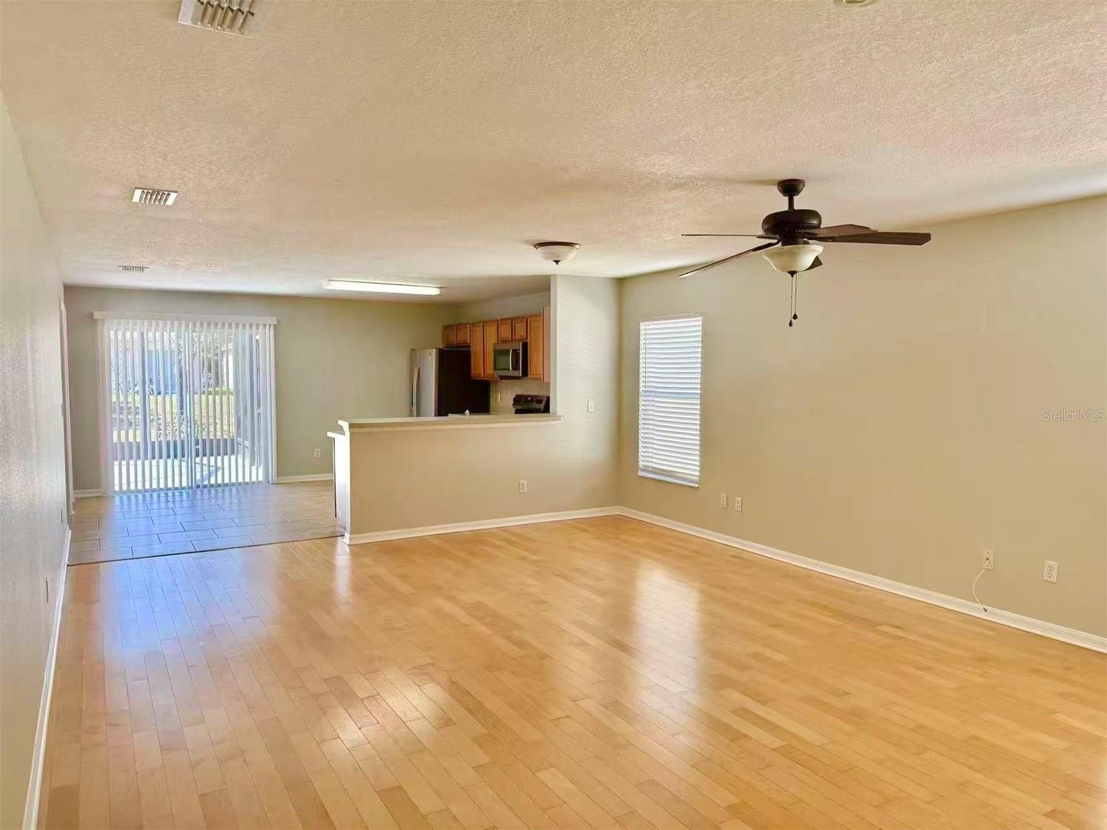 Image 3 of 19 For 736 Bristol Forest Way