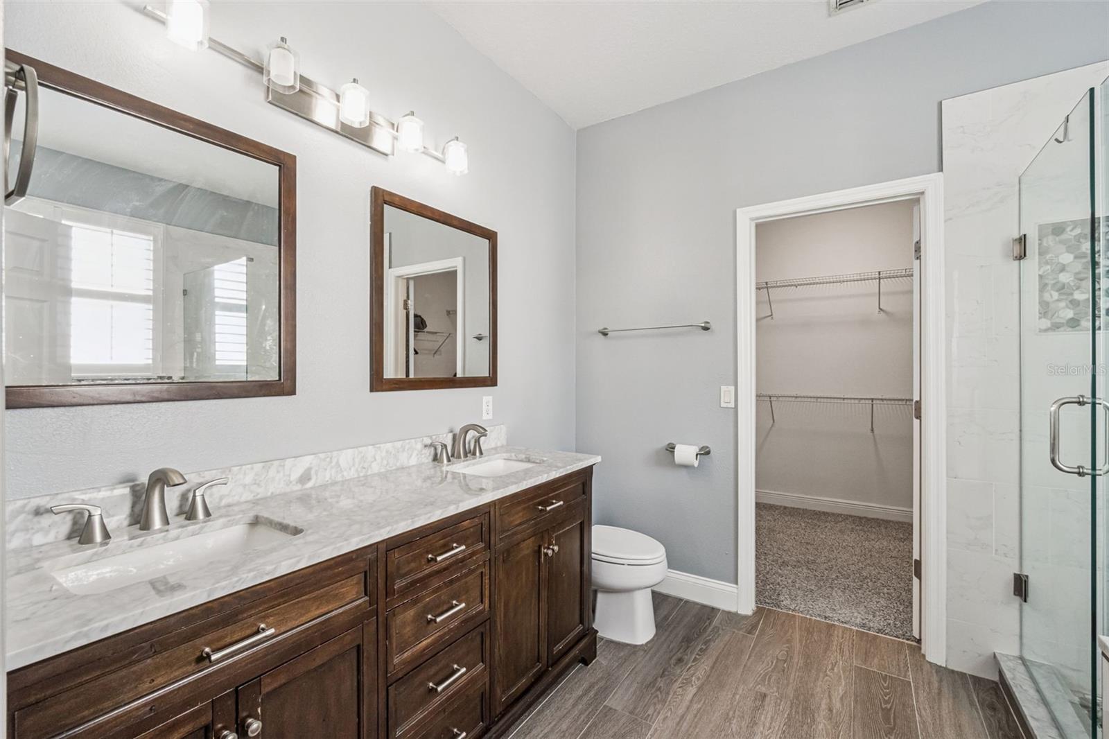 Image 12 of 32 For 10263 Malpas Point