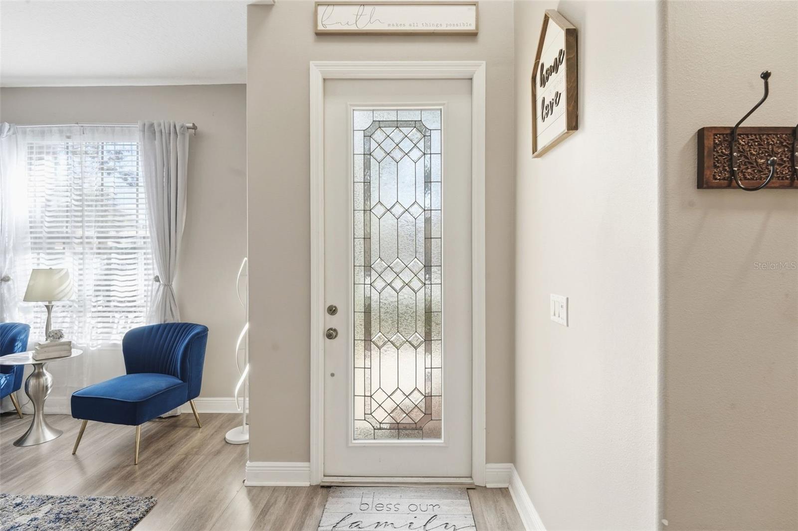 Image 11 of 59 For 119 Elissar Drive