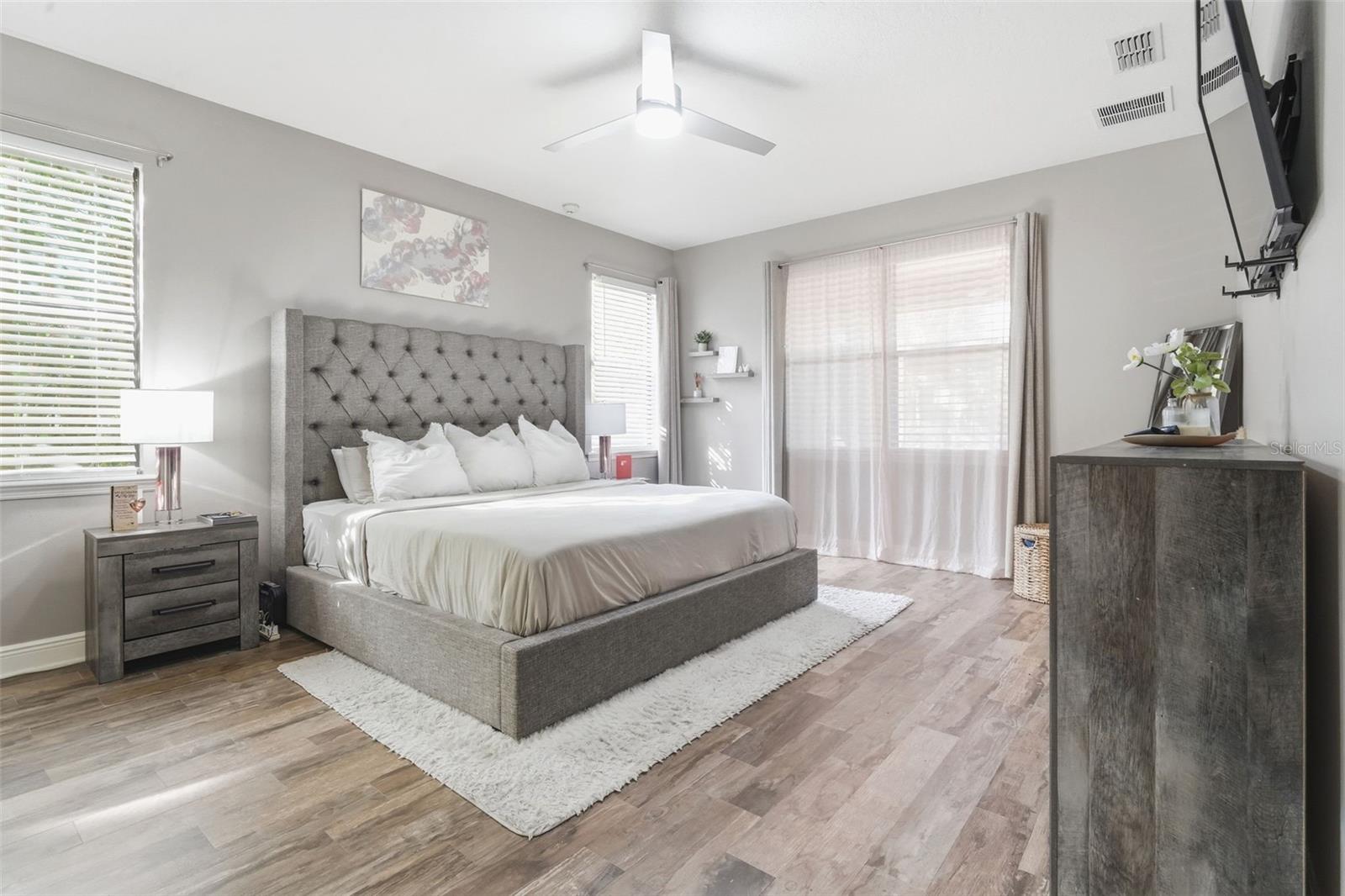 Image 18 of 59 For 119 Elissar Drive