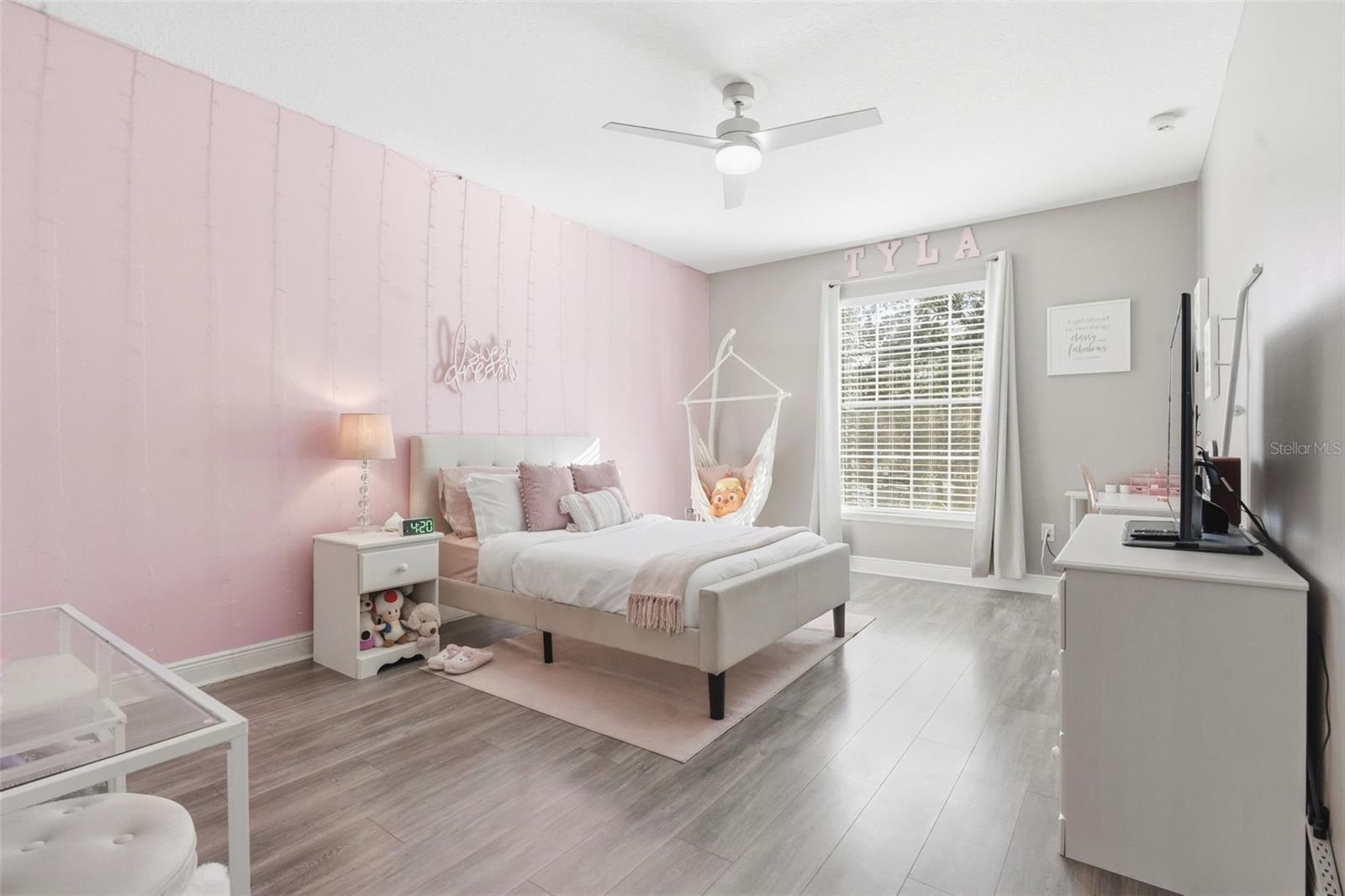 Image 31 of 59 For 119 Elissar Drive