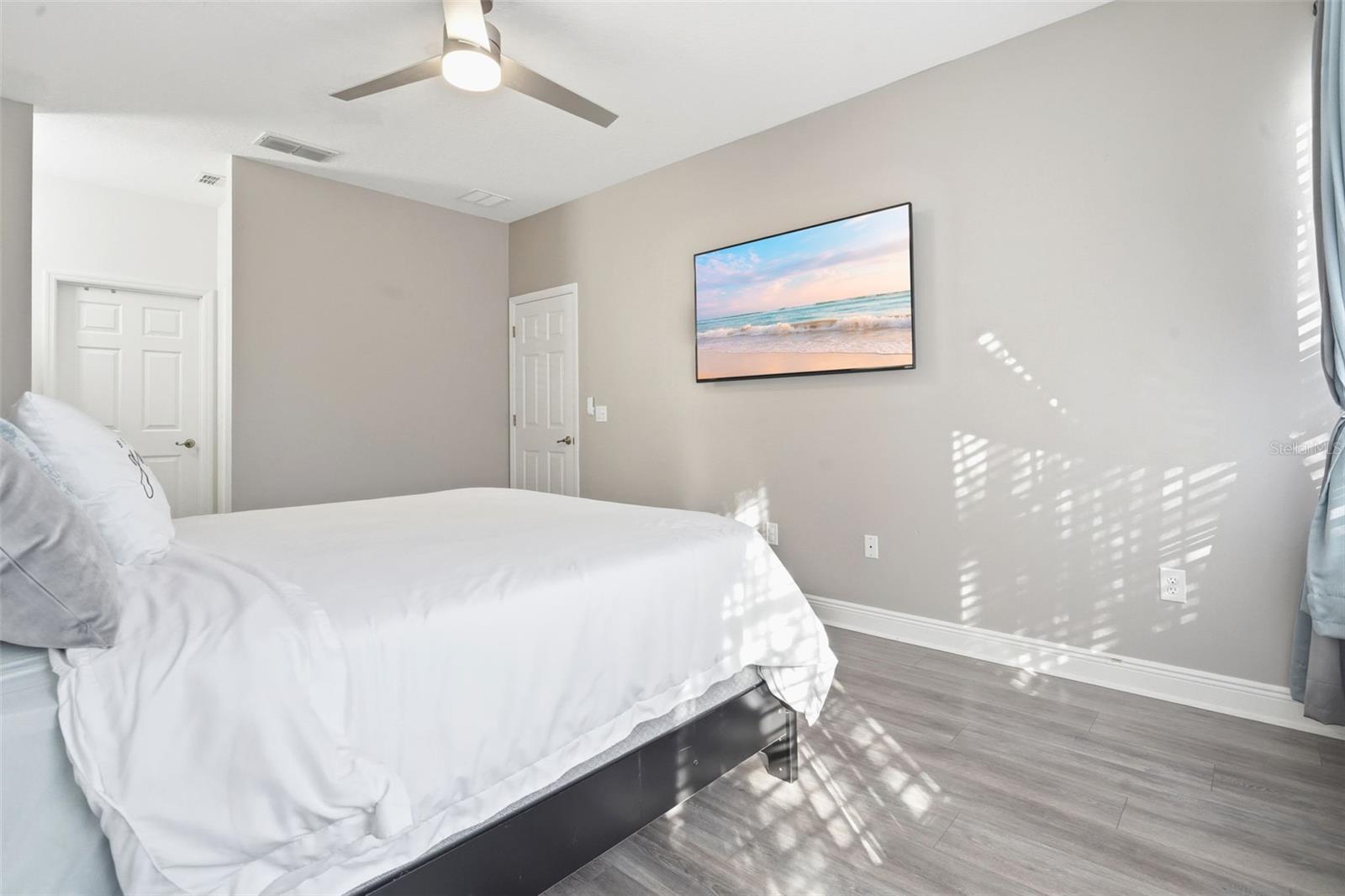 Image 36 of 59 For 119 Elissar Drive