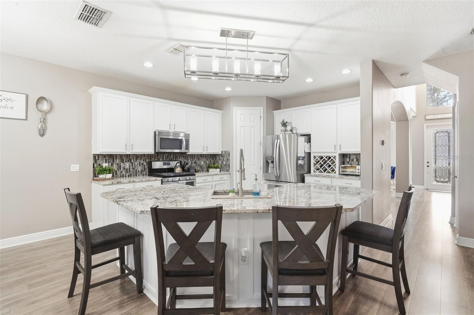 Image 5 of 59 For 119 Elissar Drive