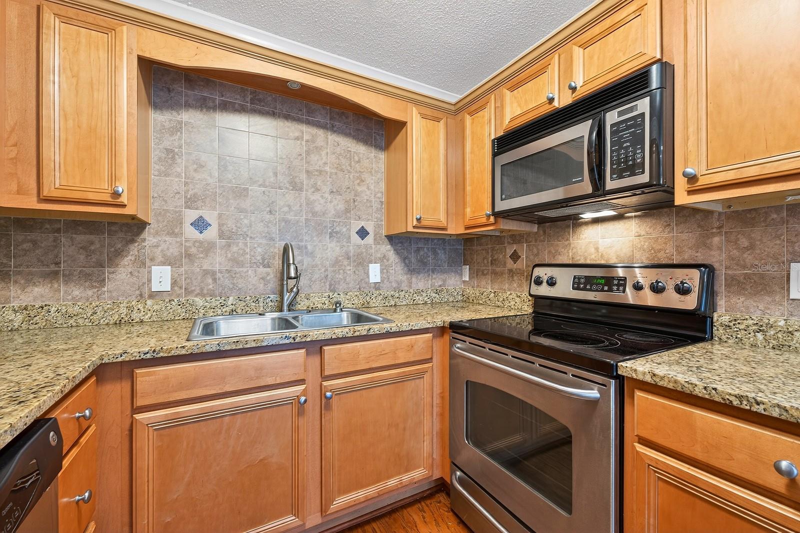 Image 10 of 21 For 4878 Conway Road 89