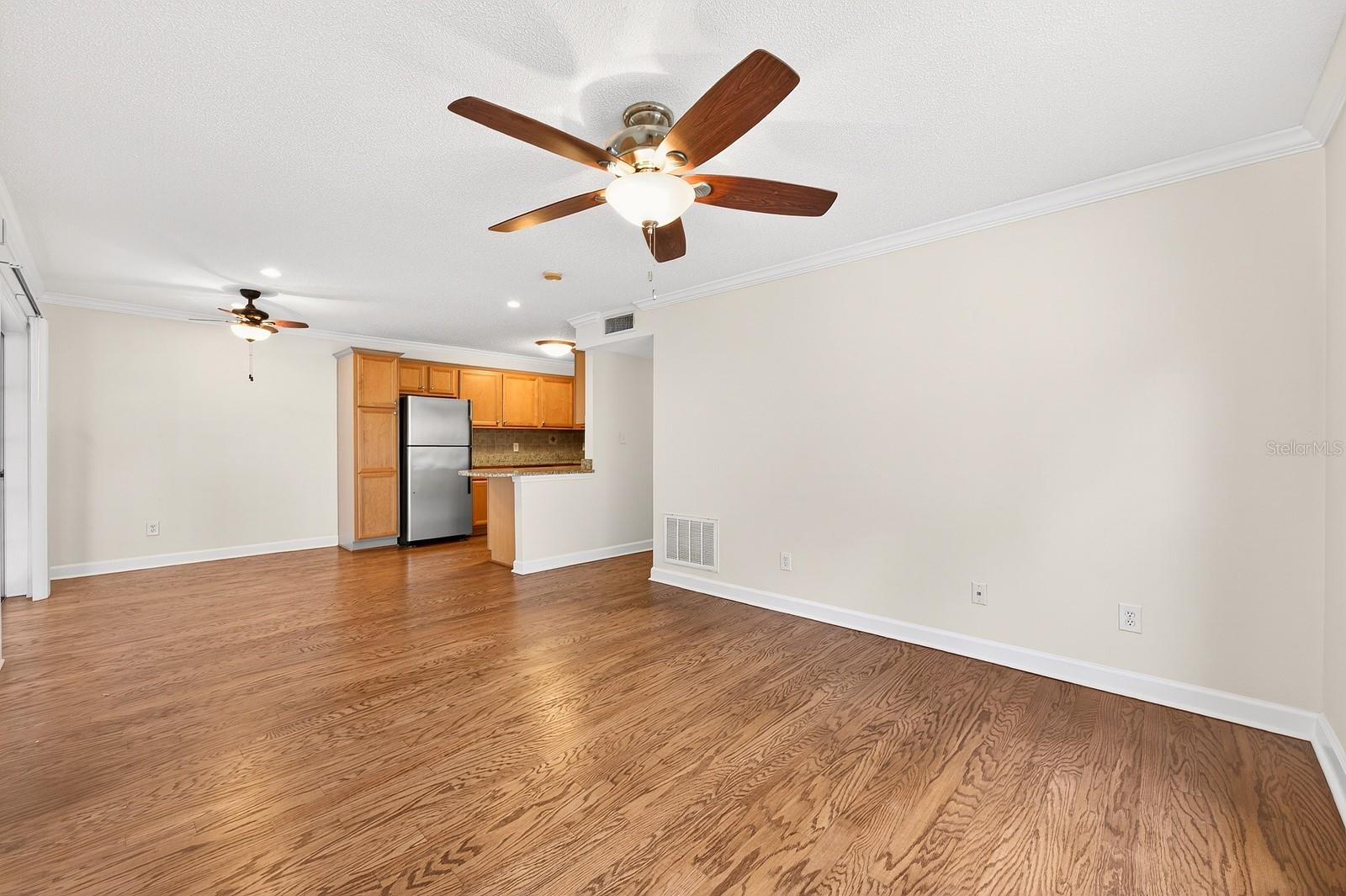 Image 5 of 21 For 4878 Conway Road 89