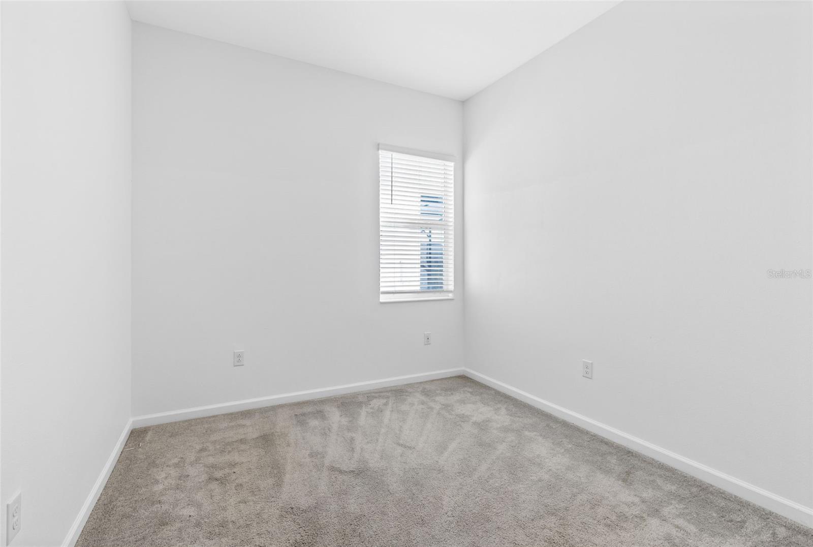 Image 26 of 52 For 4496 Monado Drive