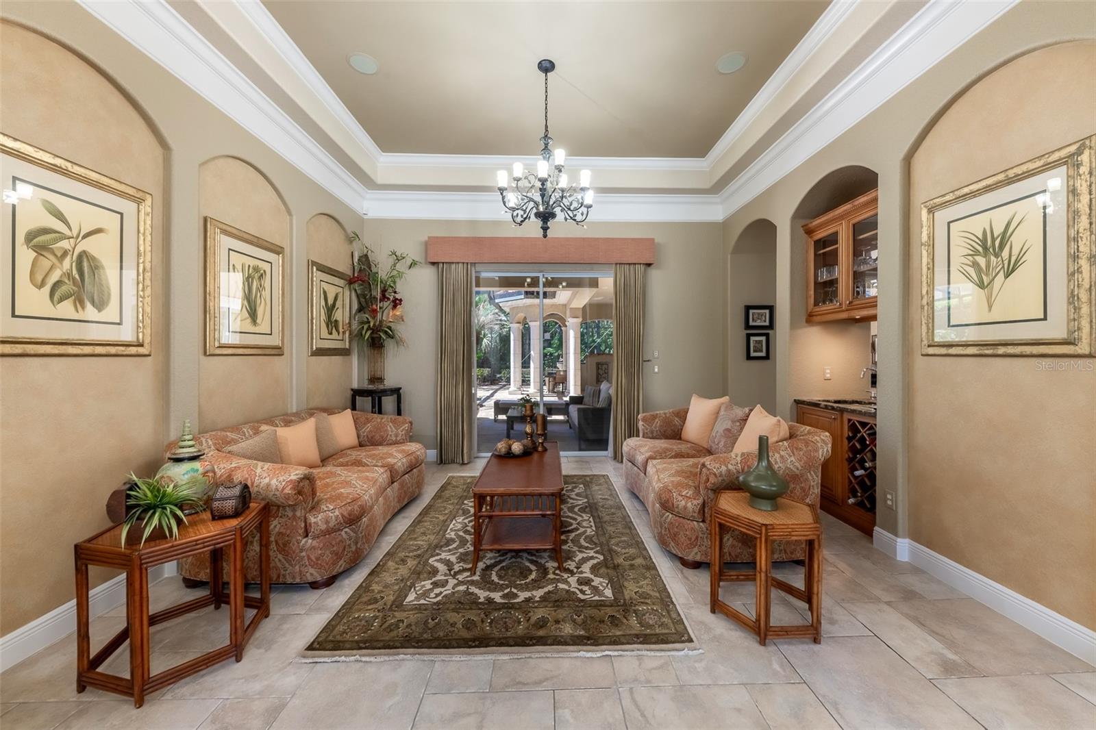 Listing photo id 13 for 5436 Maple Ridge Court