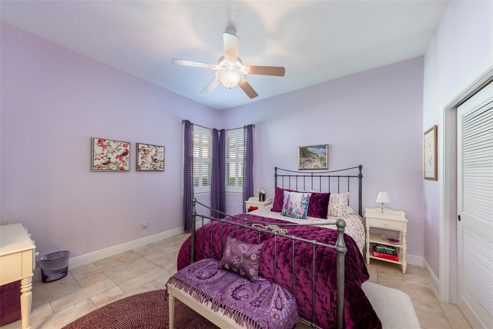 Listing photo id 27 for 5436 Maple Ridge Court