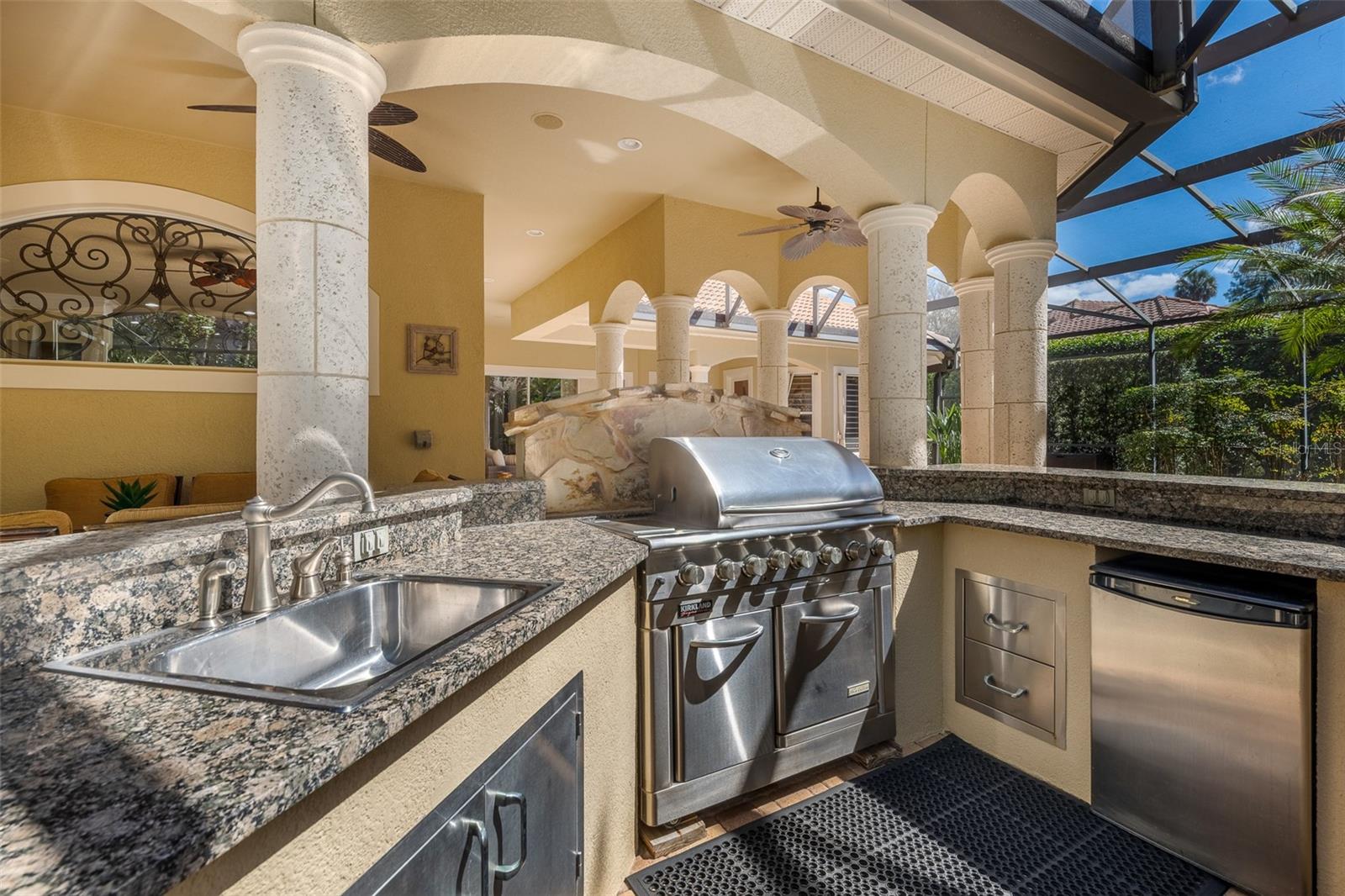 Listing photo id 38 for 5436 Maple Ridge Court