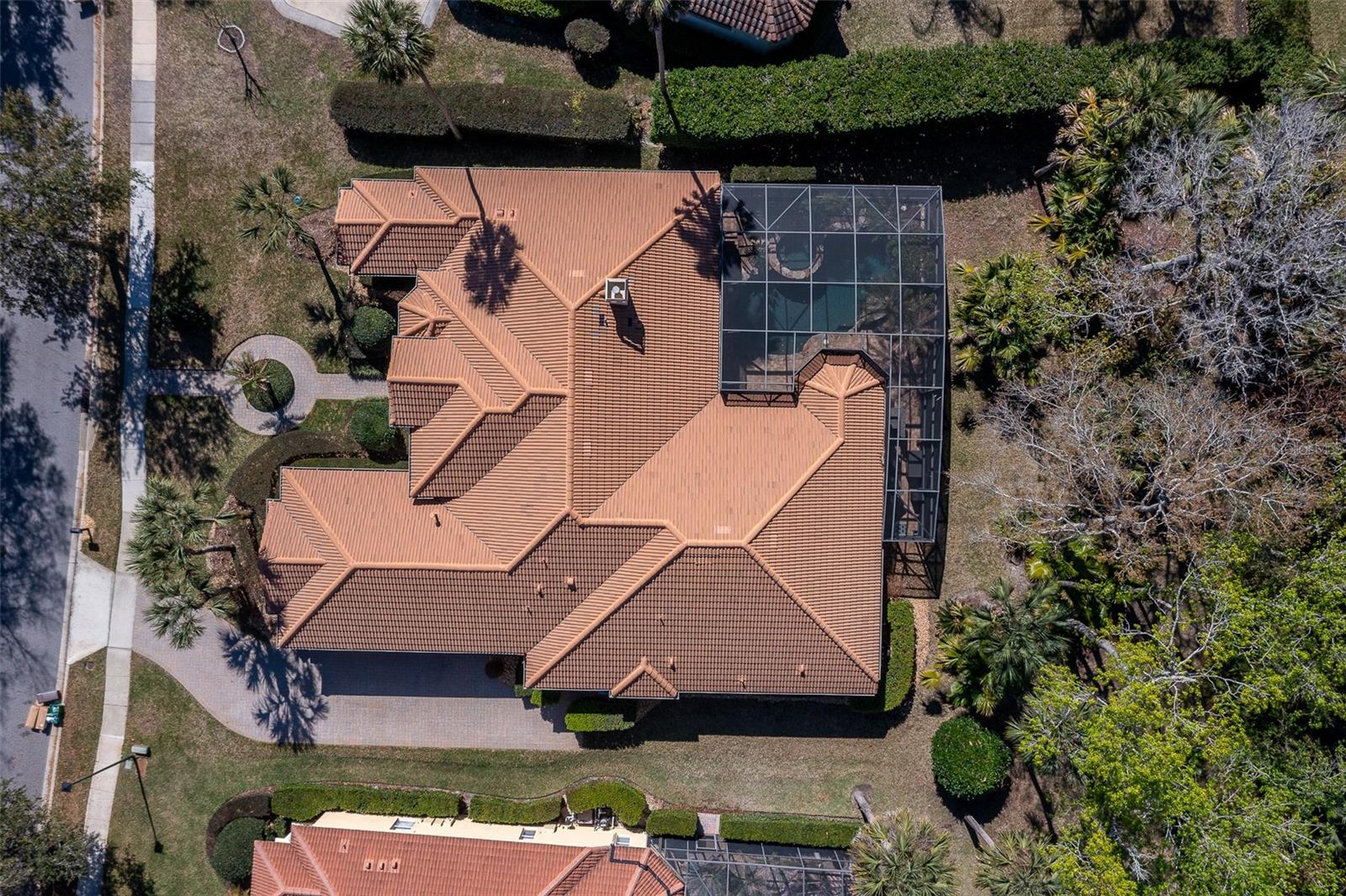 Listing photo id 4 for 5436 Maple Ridge Court