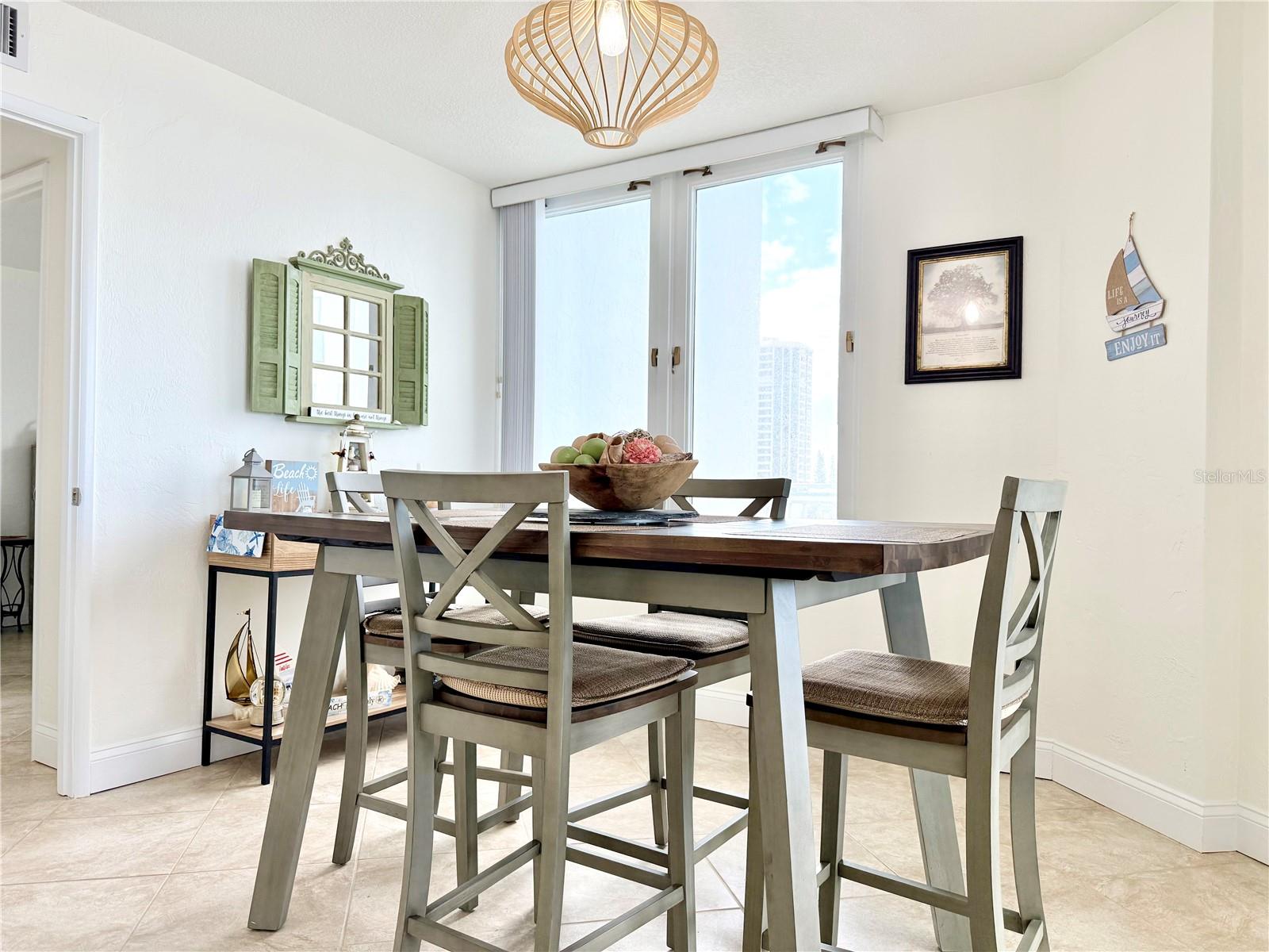 Image 10 of 54 For 3047 Atlantic Avenue 305