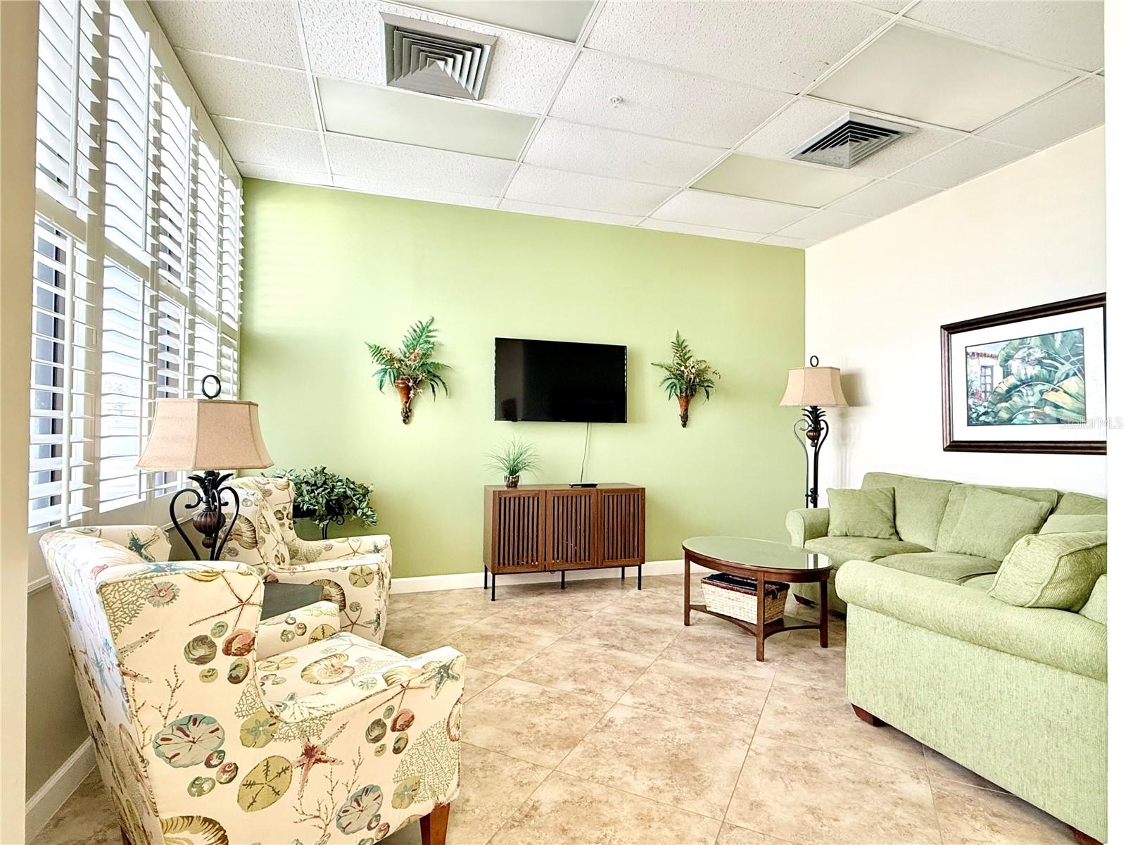 Image 31 of 54 For 3047 Atlantic Avenue 305