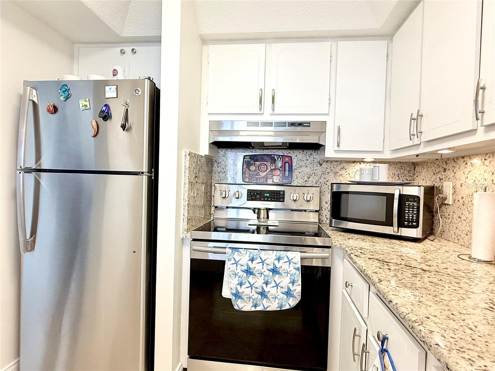 Image 6 of 54 For 3047 Atlantic Avenue 305