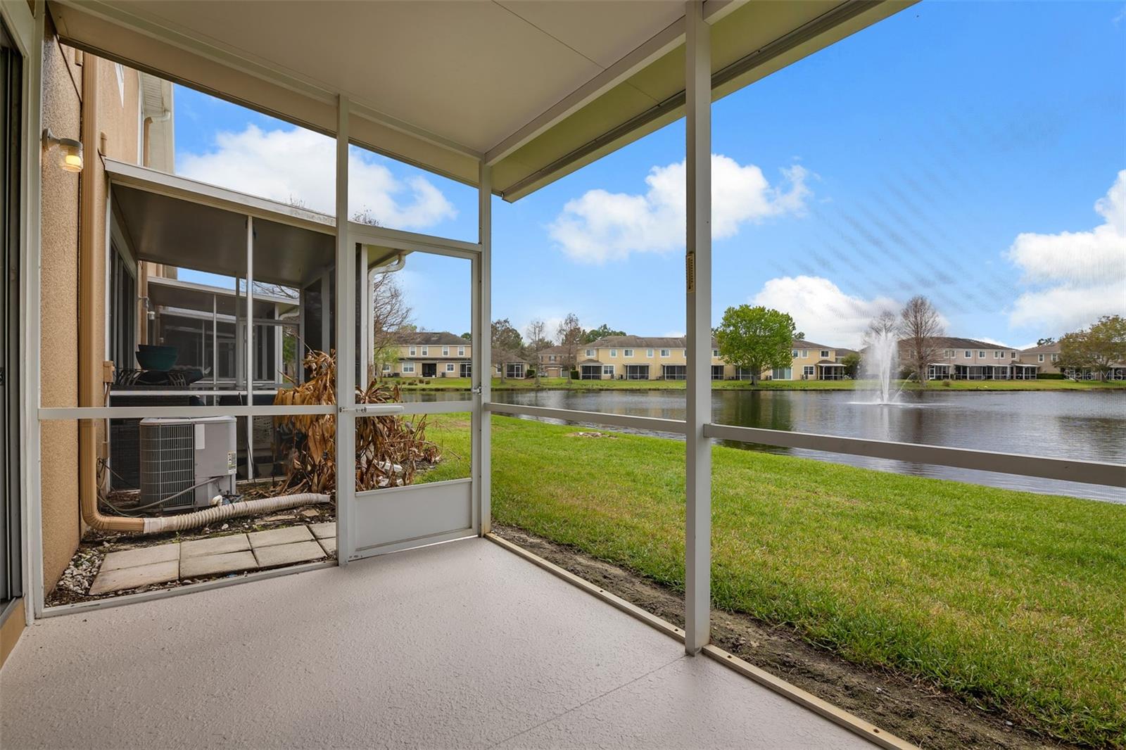 Image 26 of 35 For 268 Maybeck Court