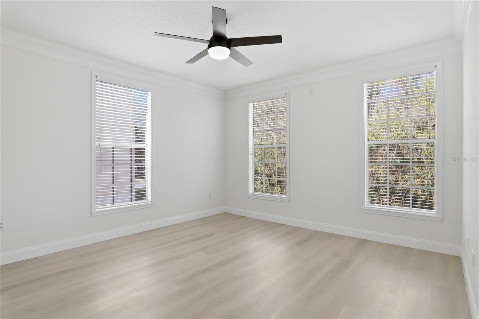 Image 22 of 40 For 310 Grand Bay Lane