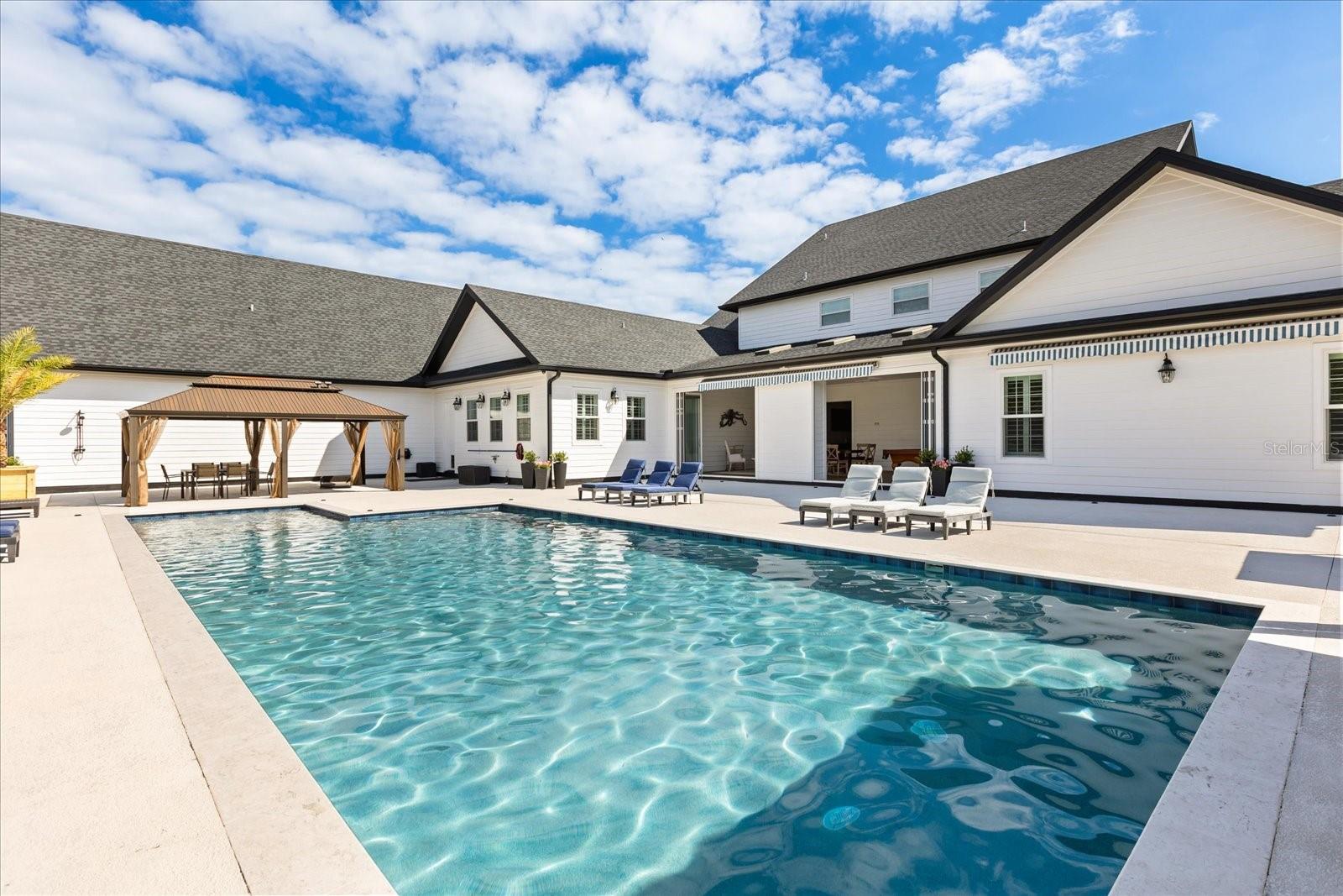 Image 38 of 73 For 4510 Packard Avenue