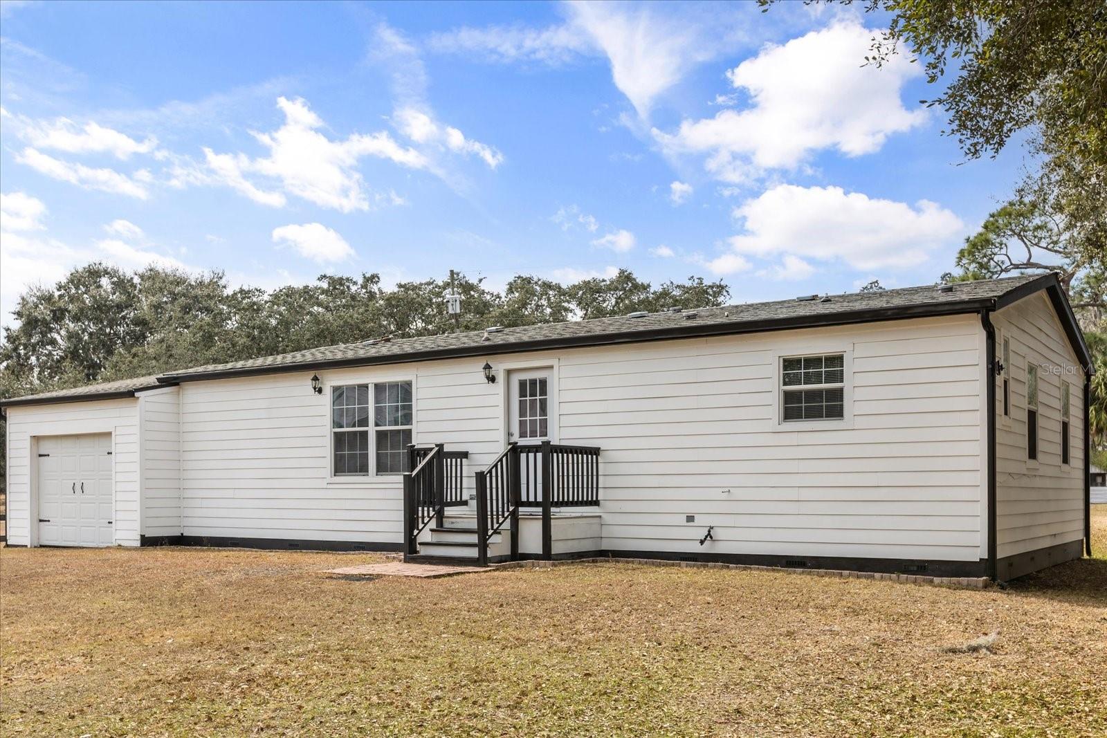 Image 56 of 73 For 4510 Packard Avenue