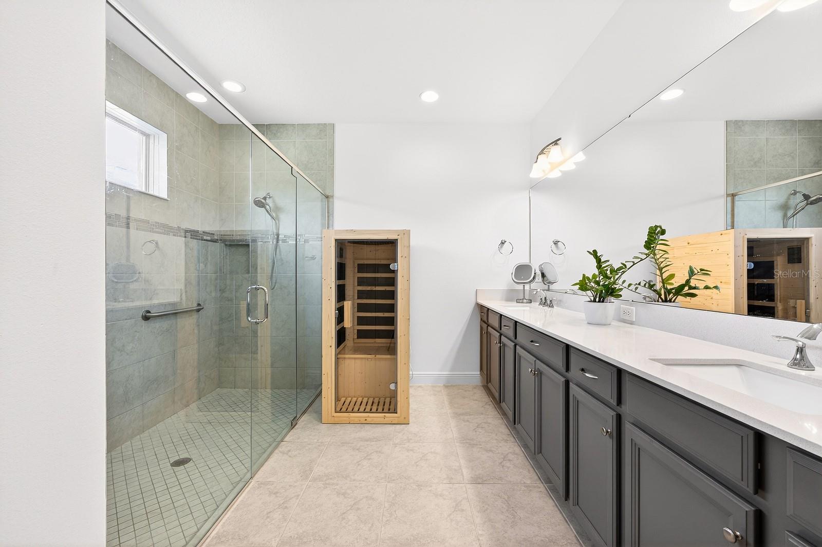 Image 12 of 49 For 7651 Five Oaks Drive