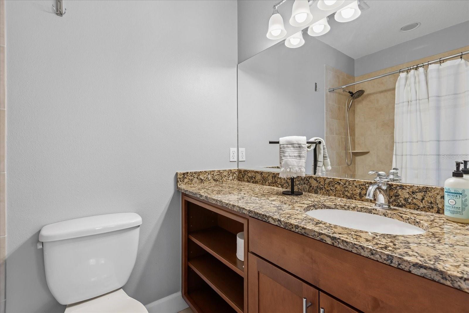 Image 28 of 39 For 2419 Kilgore Street