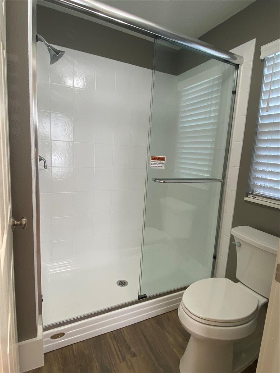 Image 14 of 21 For 2856 Kemper Avenue