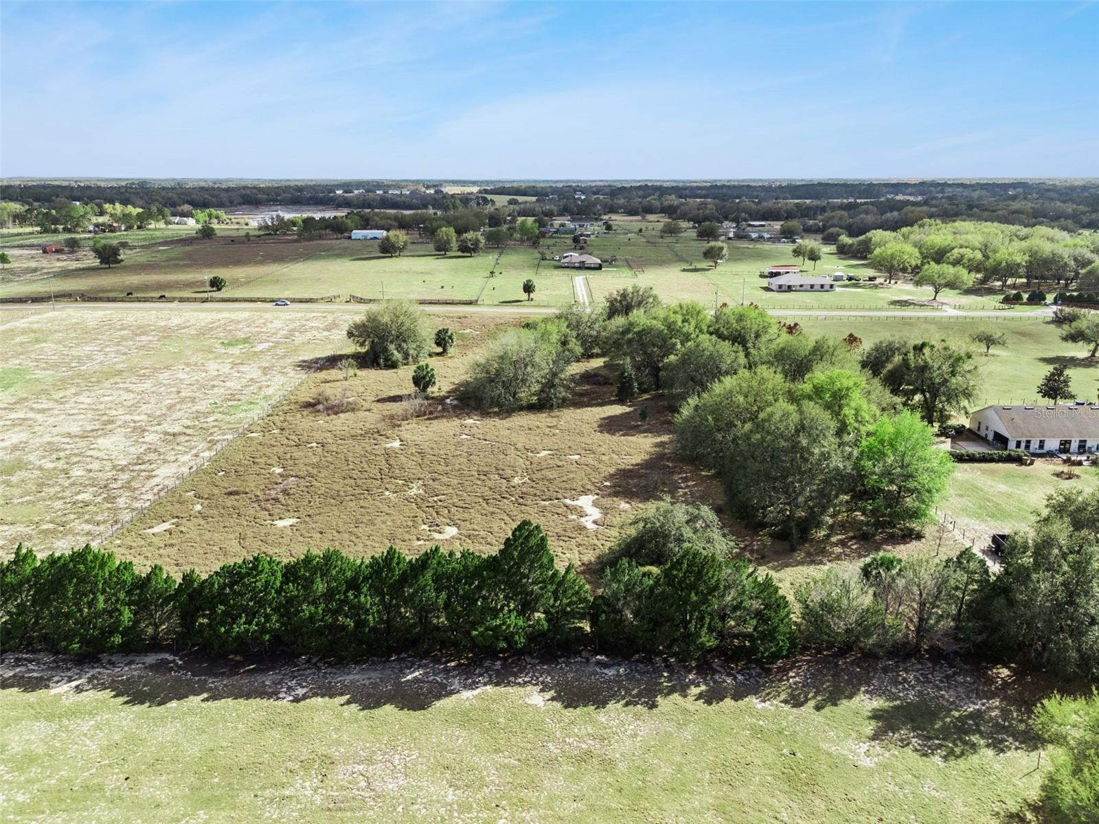 Image 19 of 22 For Hammock Grove Road