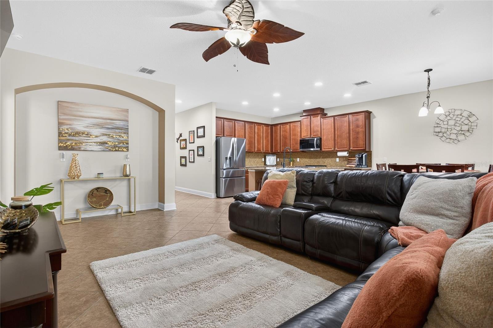 Image 12 of 42 For 10145 Armando Circle