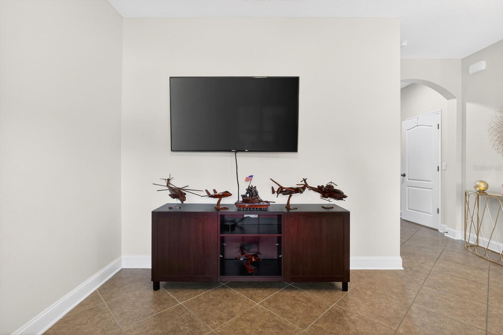 Image 13 of 42 For 10145 Armando Circle