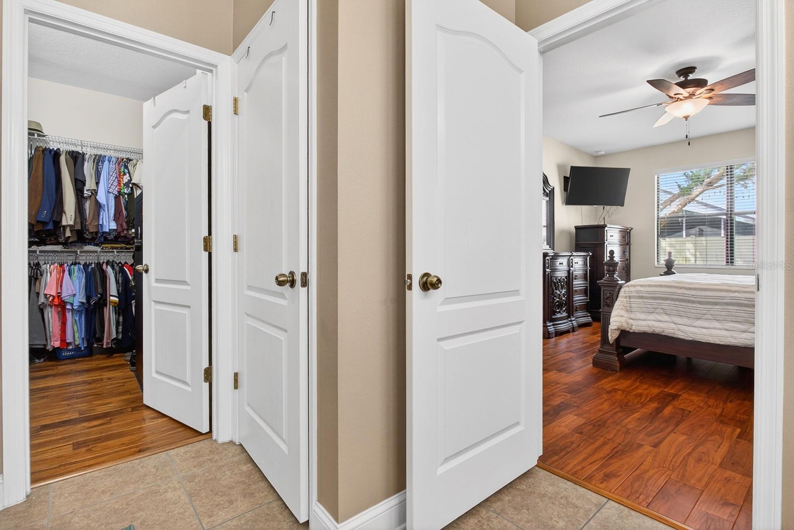 Image 17 of 42 For 10145 Armando Circle