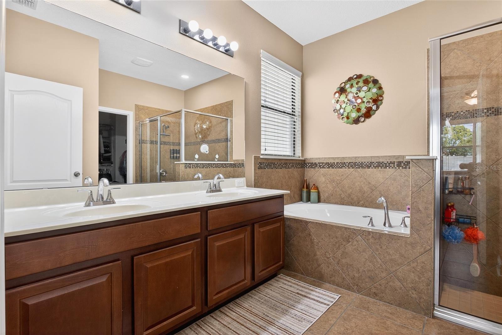 Image 18 of 42 For 10145 Armando Circle