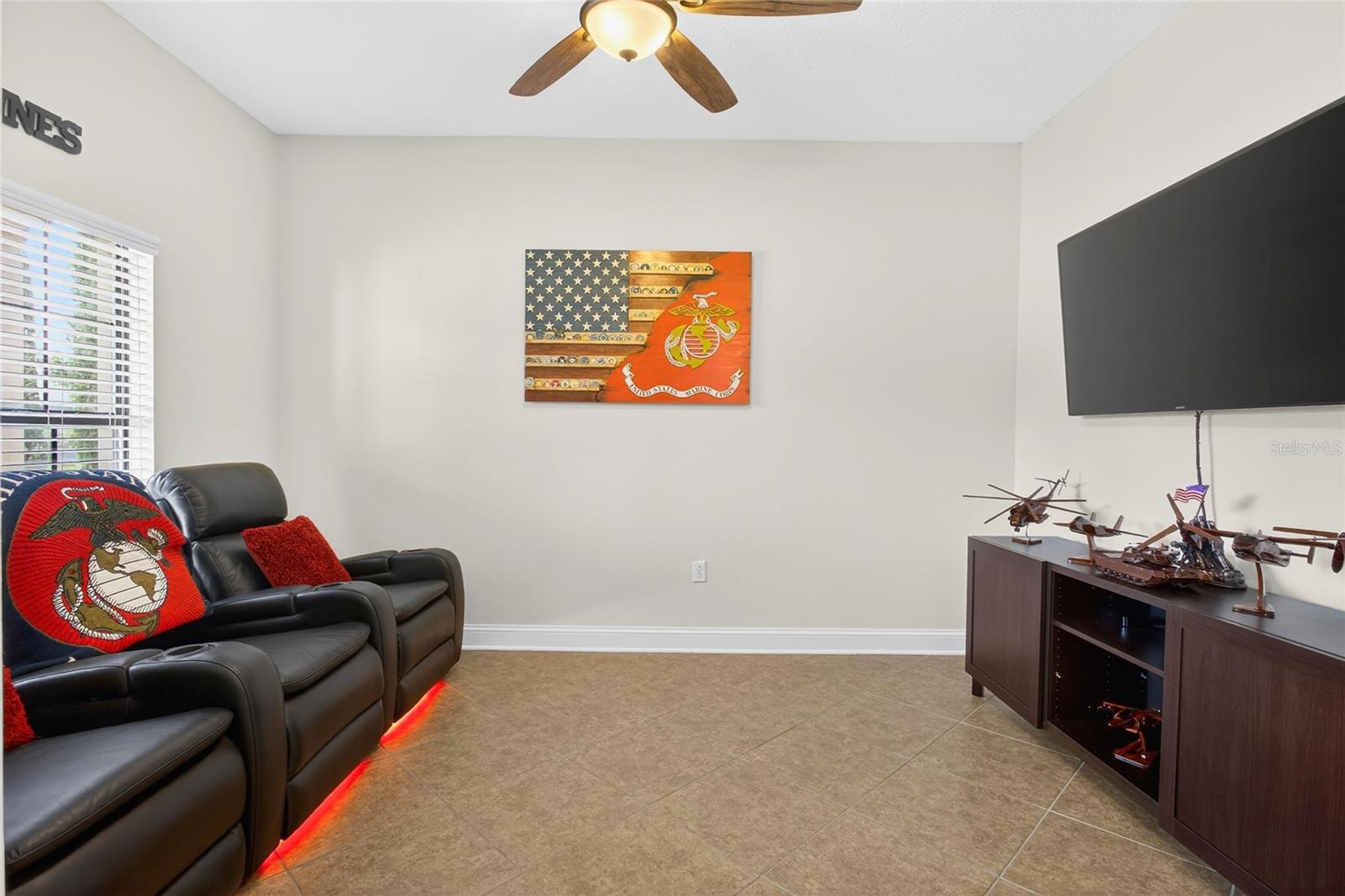 Image 23 of 42 For 10145 Armando Circle