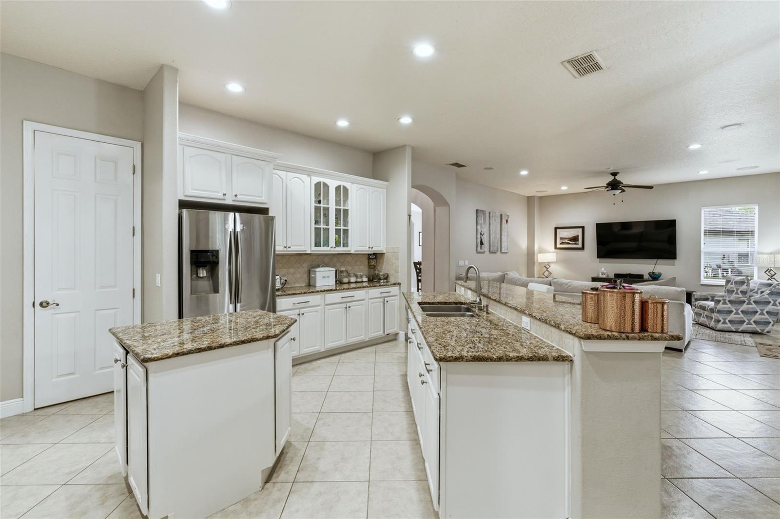 Image 13 of 64 For 942 Elm Harbor Court