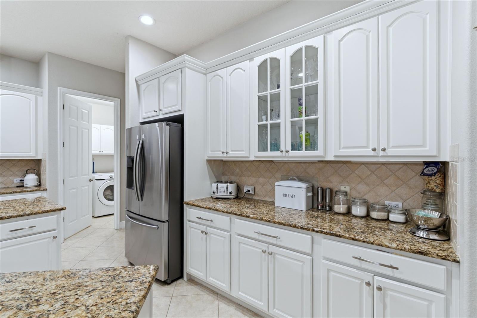 Image 14 of 64 For 942 Elm Harbor Court