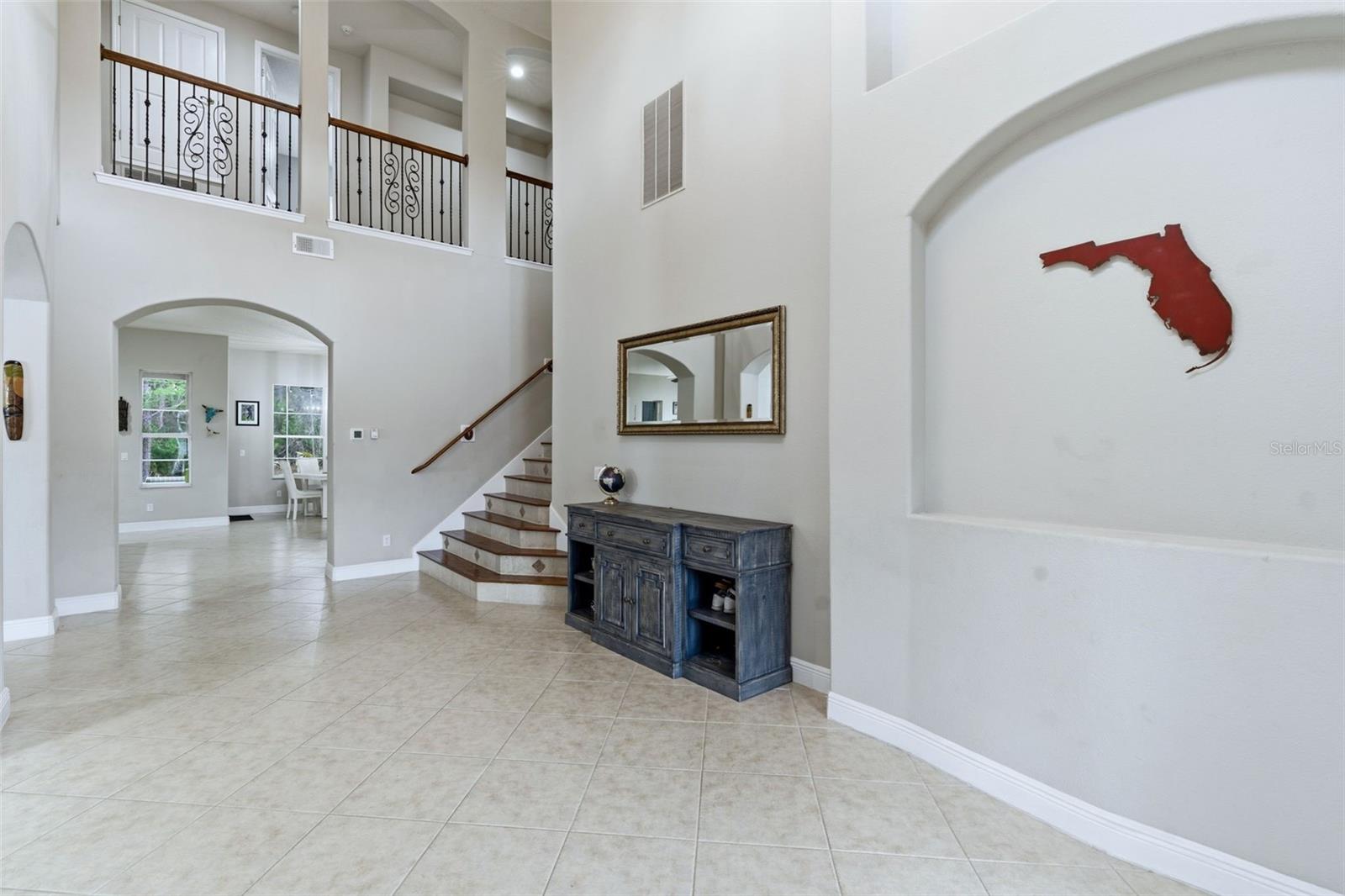 Image 8 of 64 For 942 Elm Harbor Court