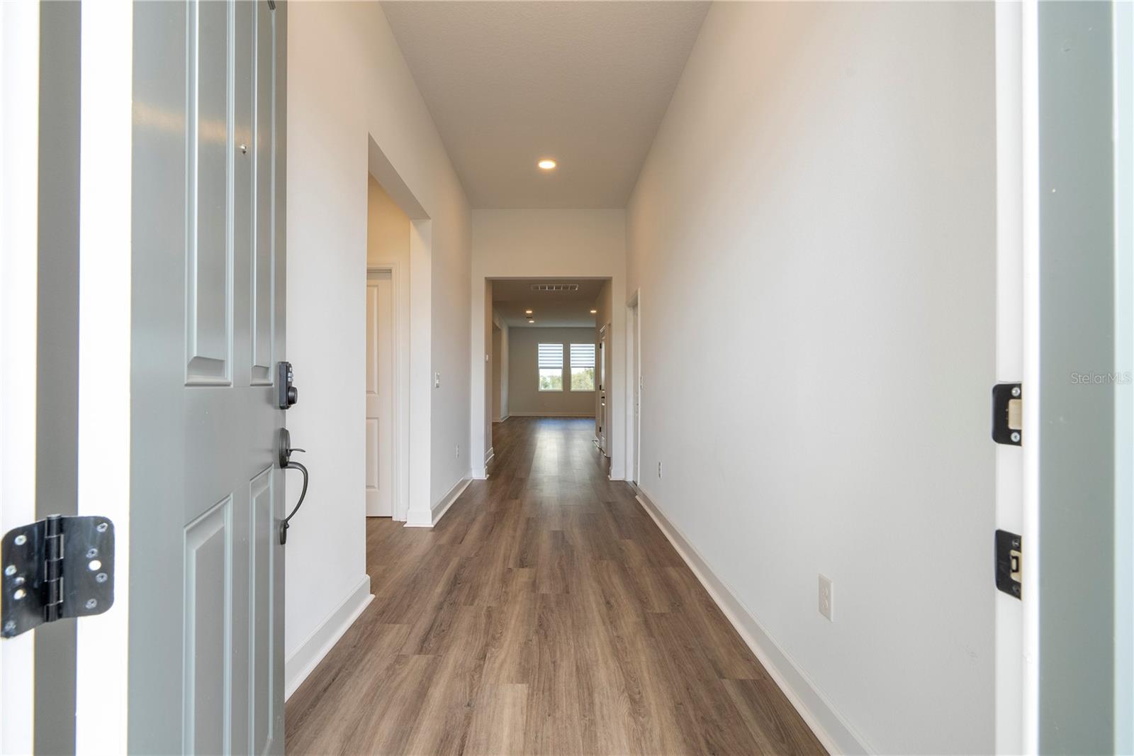 Image 4 of 81 For 734 Creeping Fig Street