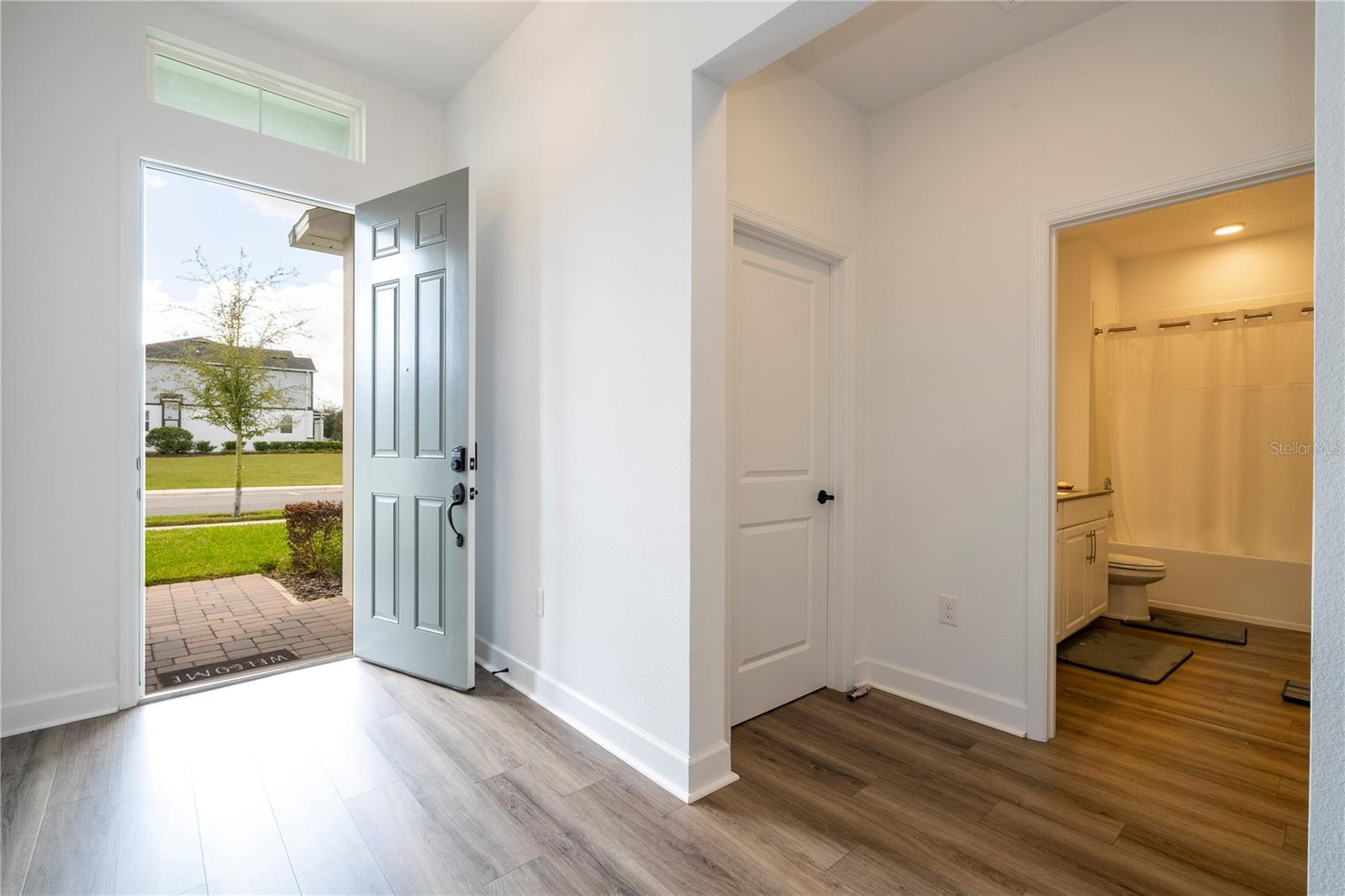 Image 5 of 81 For 734 Creeping Fig Street