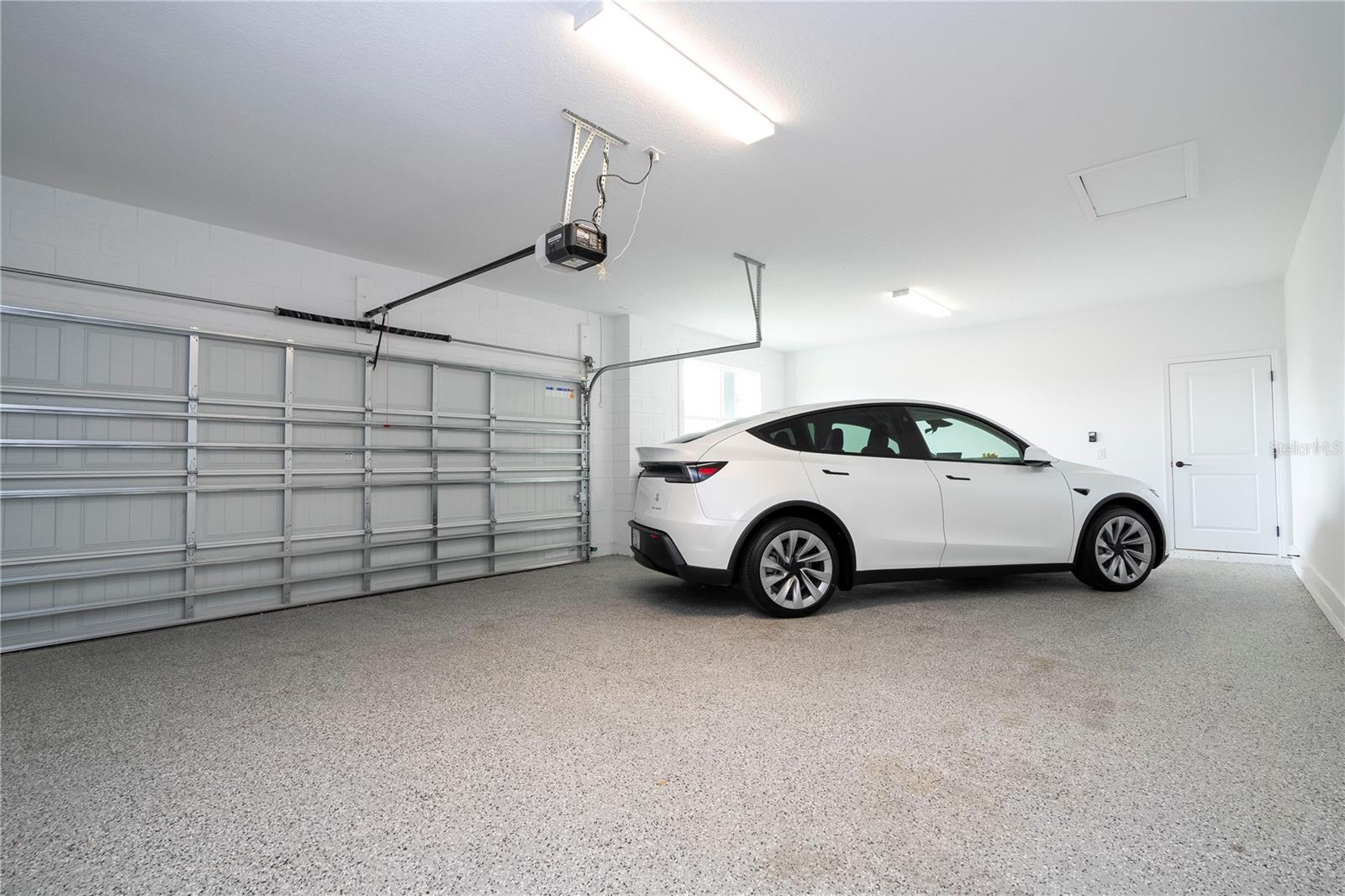 Image 61 of 81 For 734 Creeping Fig Street