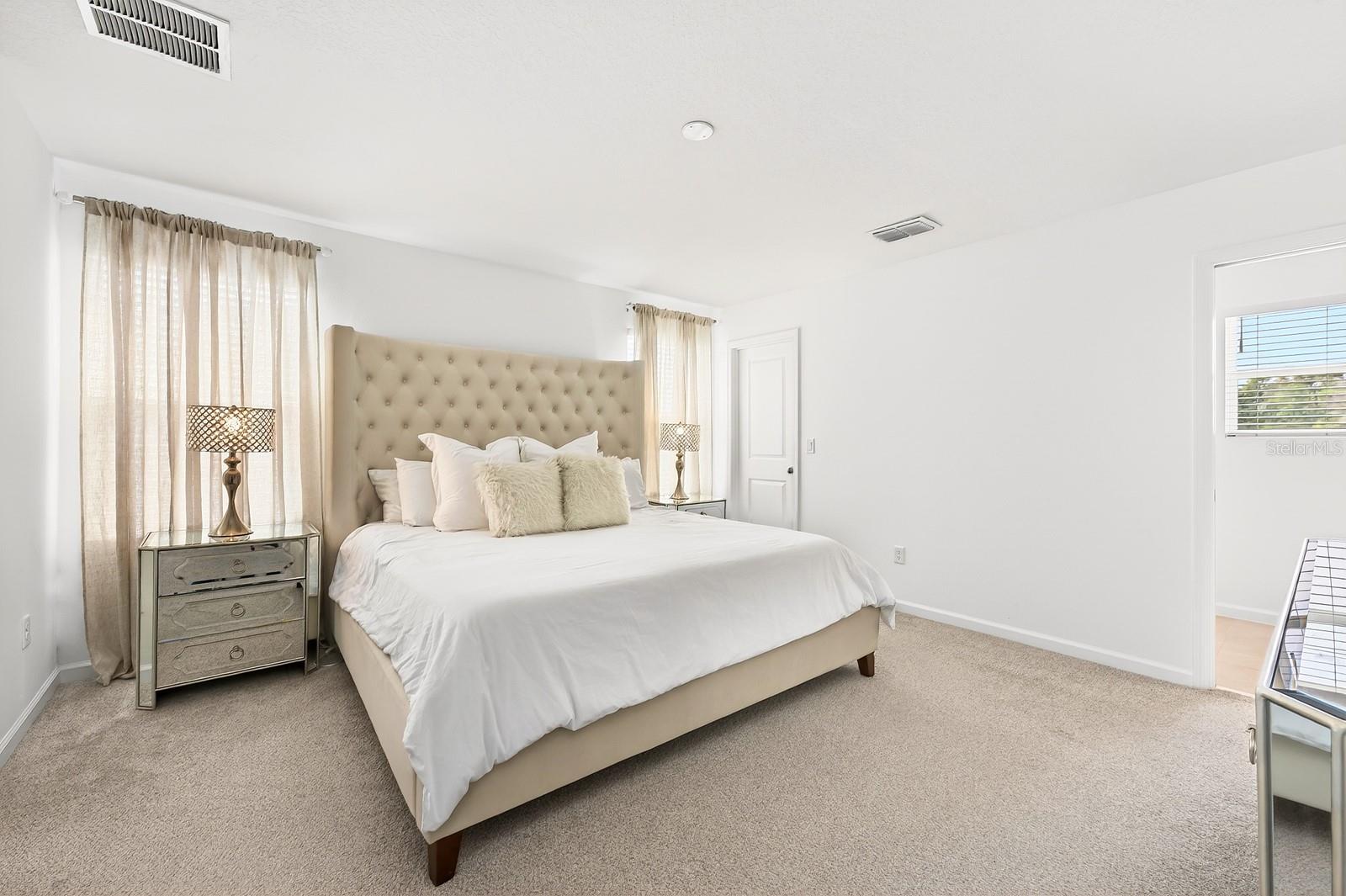 Image 15 of 43 For 11866 Sunsail Avenue