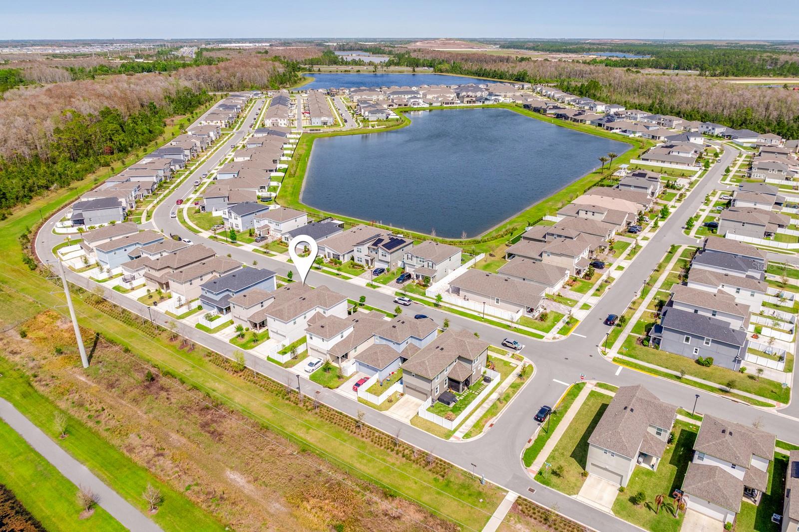 Image 35 of 43 For 11866 Sunsail Avenue