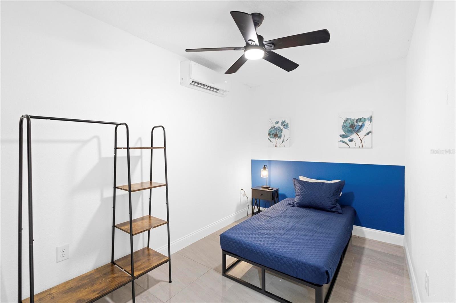 Image 16 of 72 For 1824 Lake Street