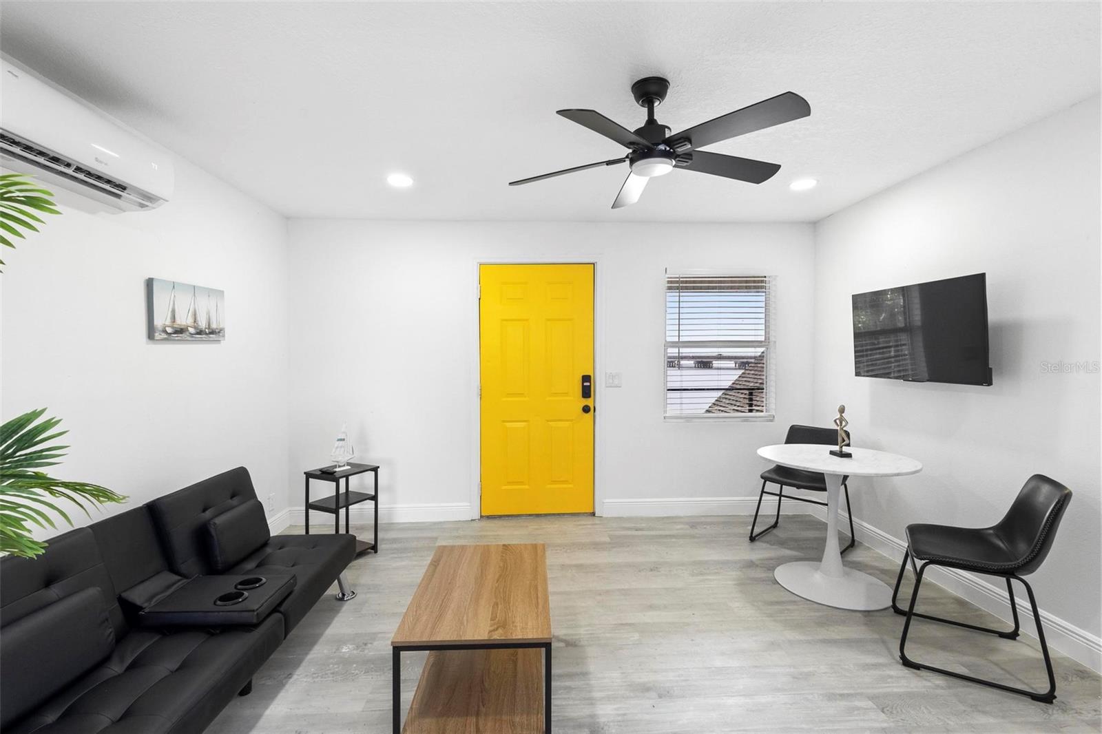 Image 67 of 72 For 1824 Lake Street