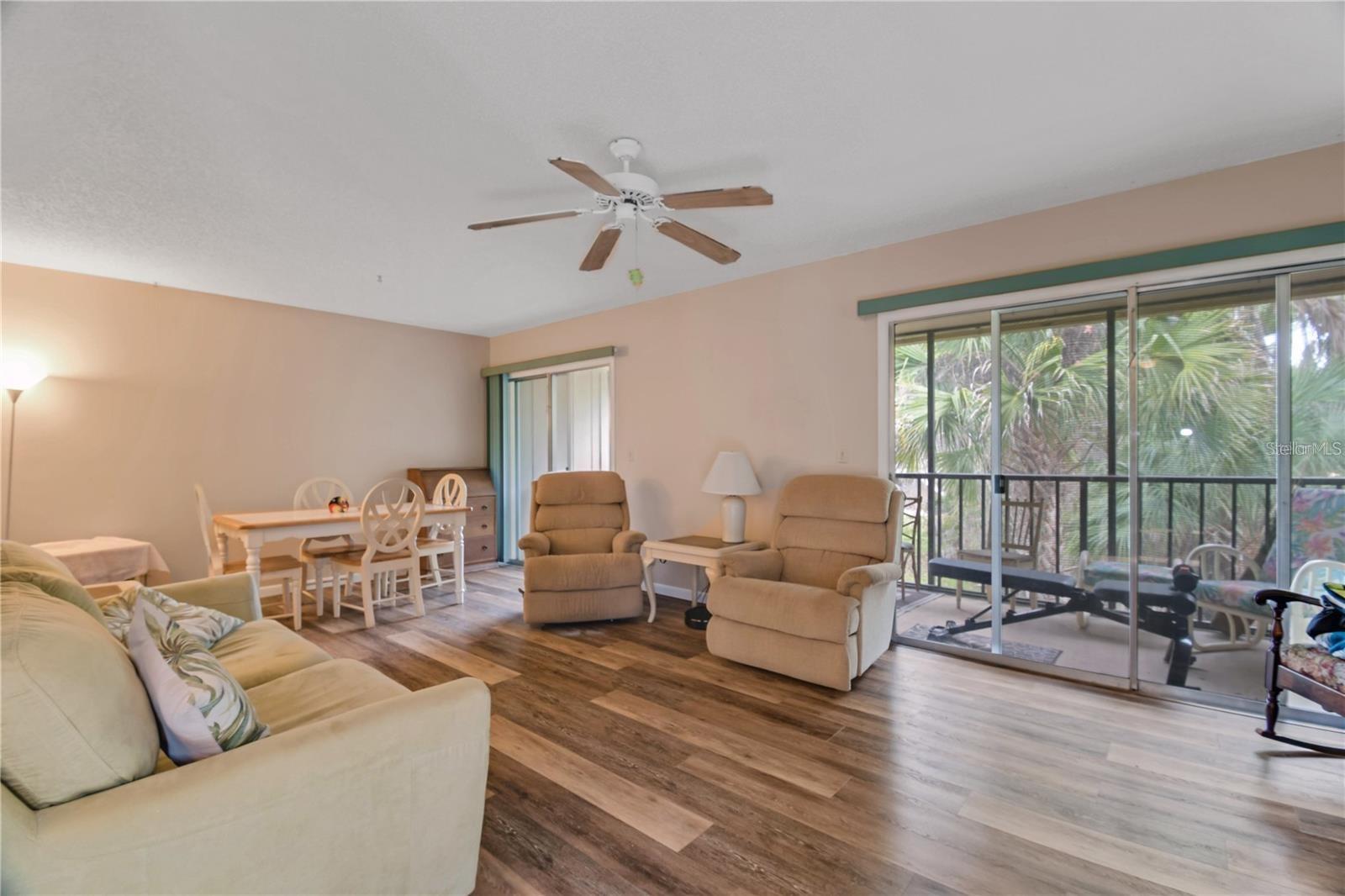 Image 10 of 21 For 120 Hibiscus Woods Court 4b