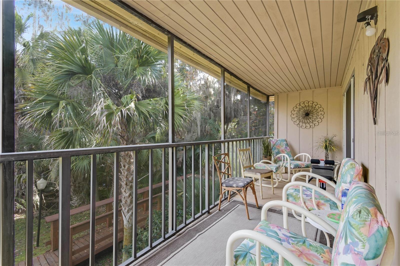 Image 20 of 21 For 120 Hibiscus Woods Court 4b