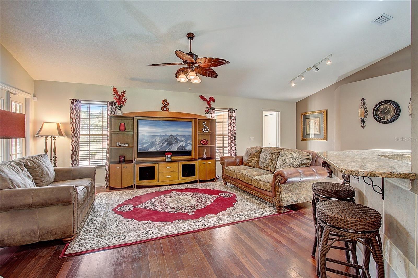 Image 10 of 44 For 12202 Rambling Oak Boulevard