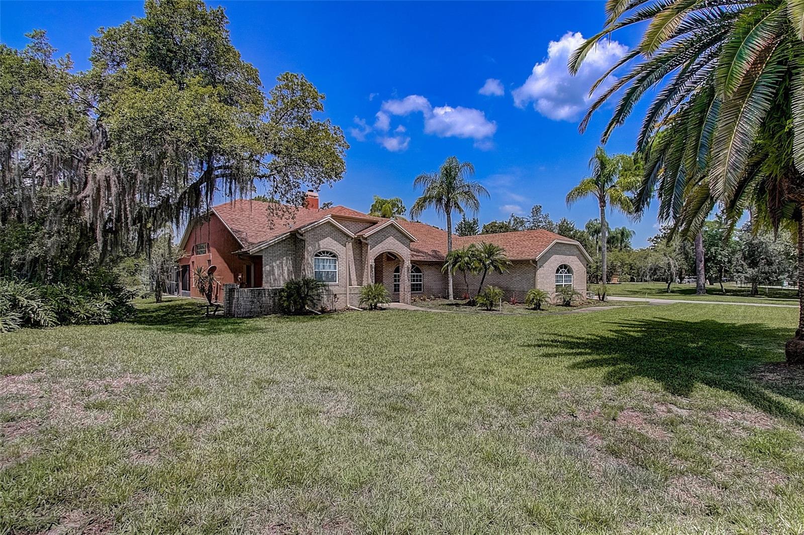 Image 2 of 44 For 12202 Rambling Oak Boulevard