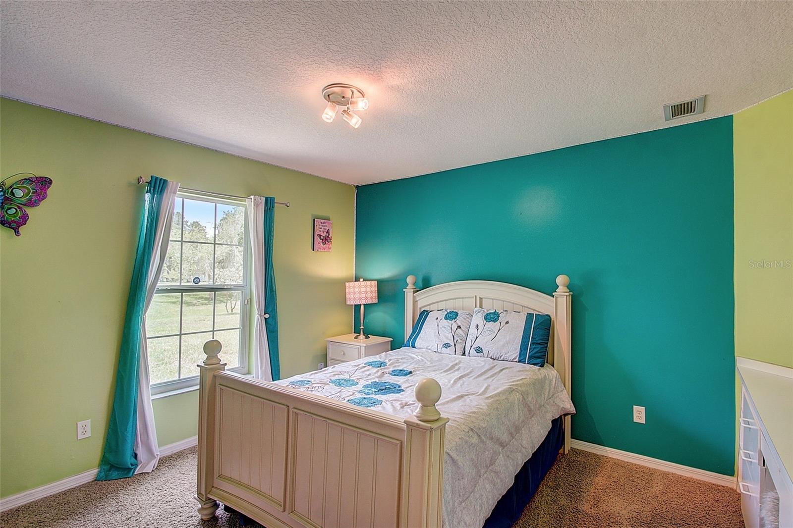 Image 24 of 44 For 12202 Rambling Oak Boulevard