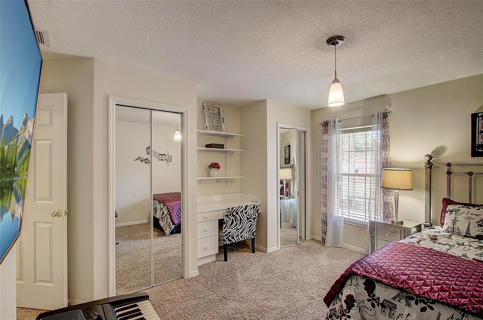 Image 27 of 44 For 12202 Rambling Oak Boulevard